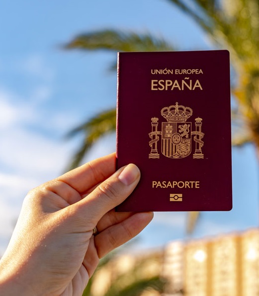 Buy property in Spain and immigrate